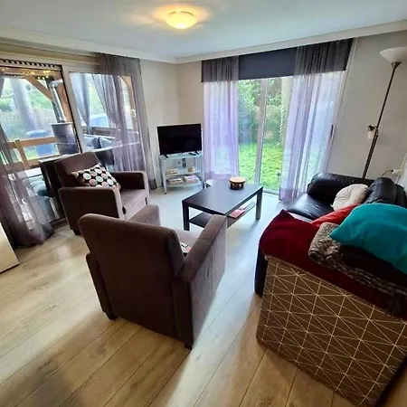 Cosy Veluwe With A Spacious Garden And Veranda シャレー *